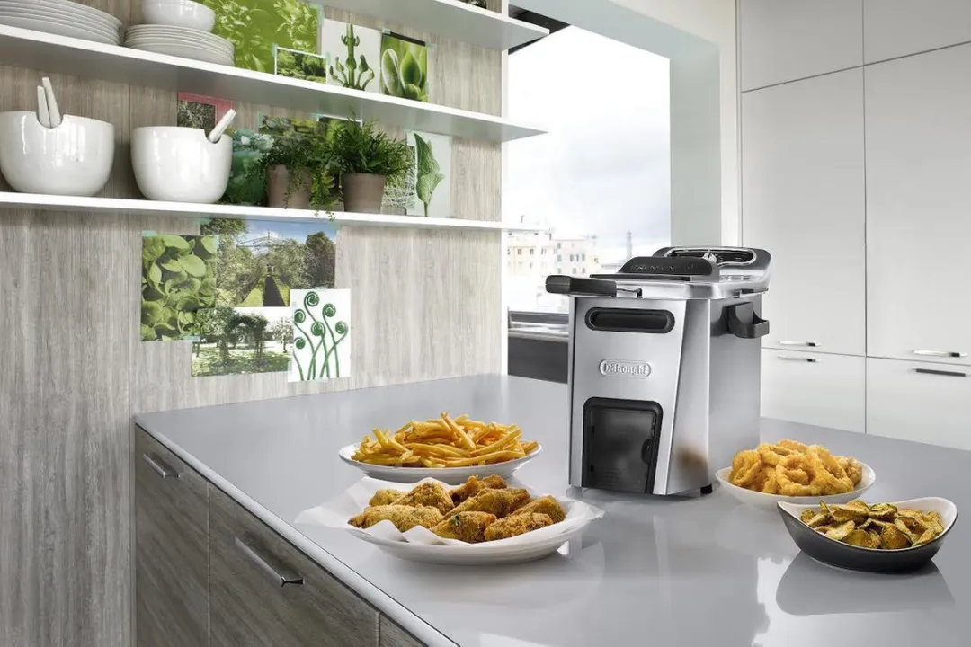 De'Longhi PremiumFry F44532.CZ Frituurpan 3200W - 5L - RVS