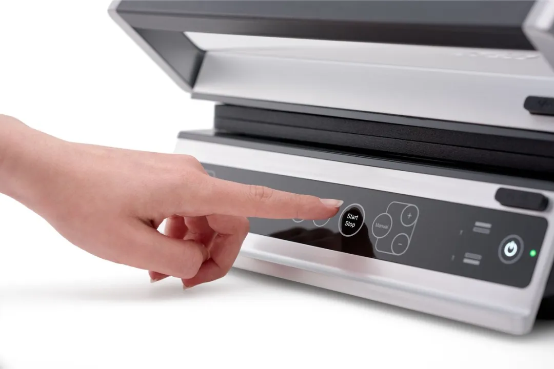 Solis Contact Grill Pro Wafelijzer - 2000W - 2 Platen - Zilver