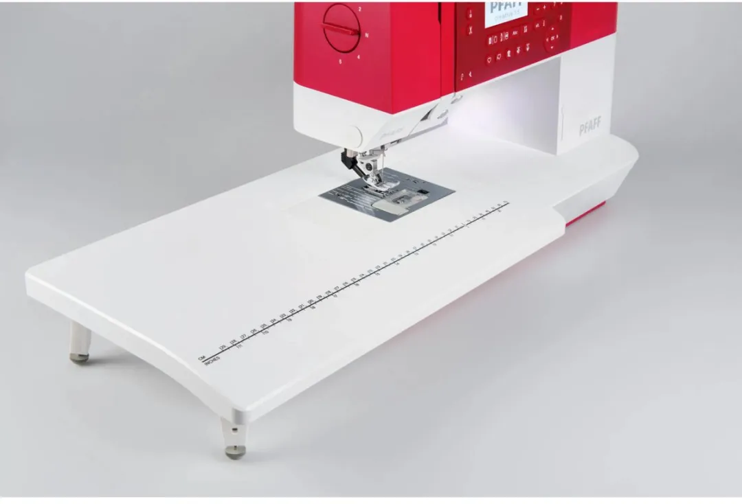 Pfaff Creative K Aanschuiftafel