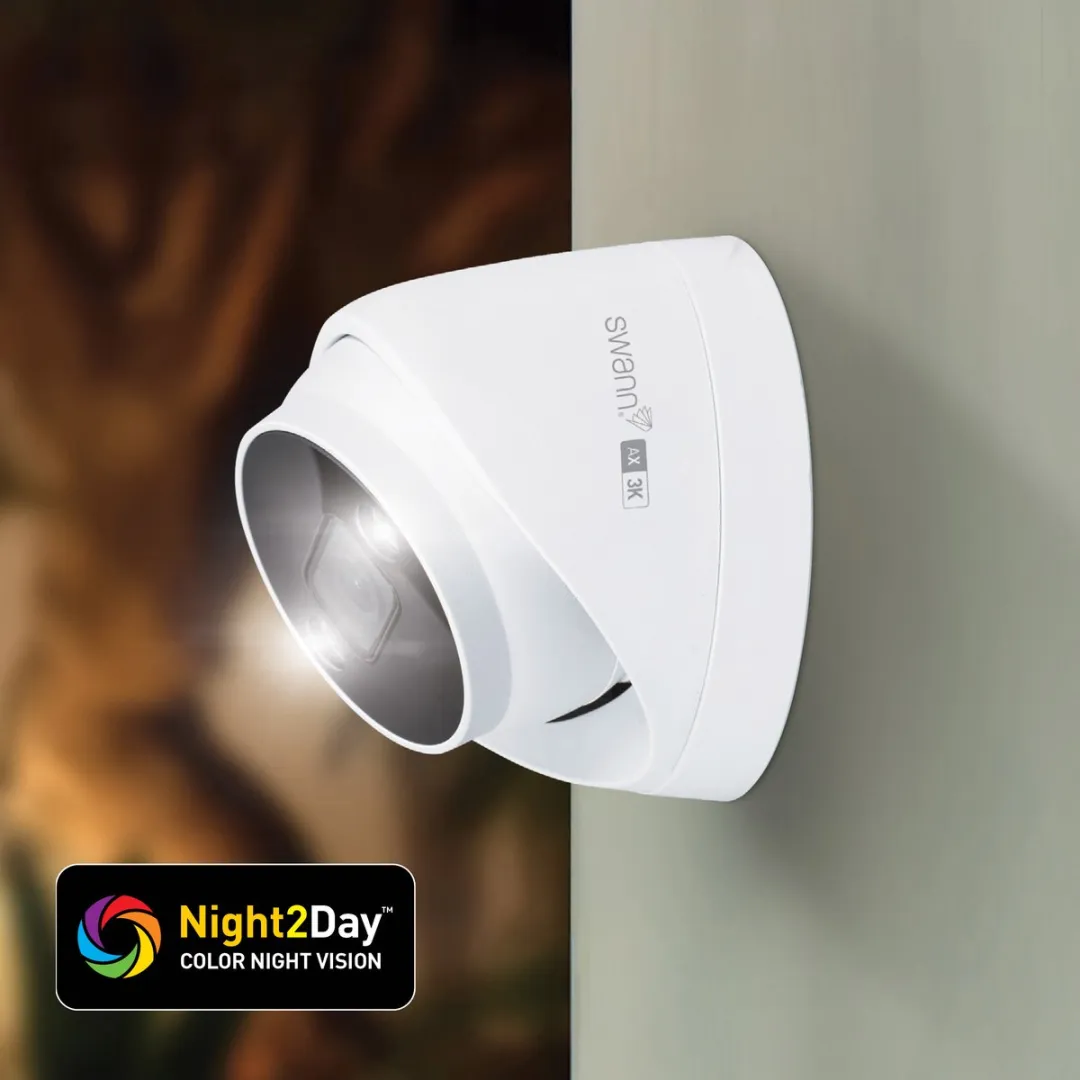 Swann AdvancedX SWNVK-8ADVX5MP4D-EU NVR - 4x 5MP Spotlight Dome IP Camera's 1TB Wit
