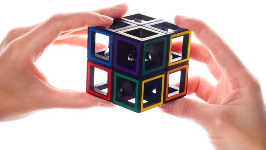 Recent Toys Hollow 2x2 Cube - 791095 - Multicolor