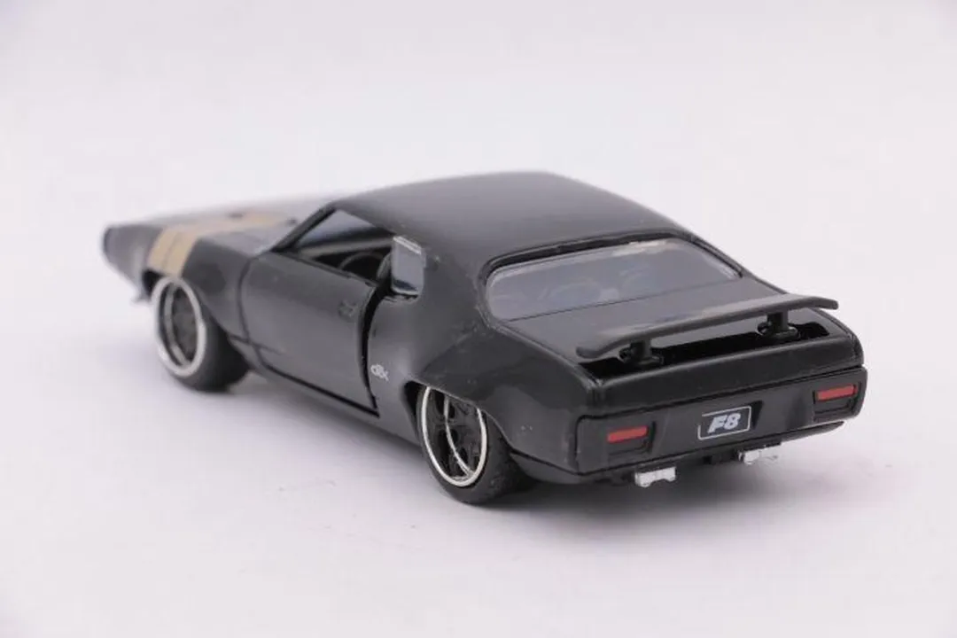 Jada Toys Dom's Plymouth GTX 1:32 Miniatuurauto - Zwart