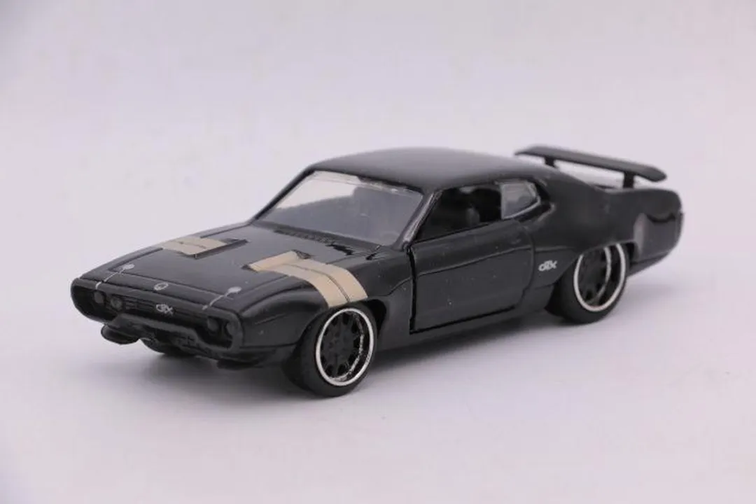 Jada Toys Dom's Plymouth GTX 1:32 Miniatuurauto
