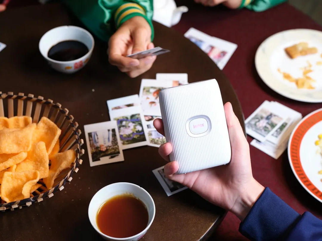 Fujifilm Instax Mini Link 2 - Pocket Printer - Clay White