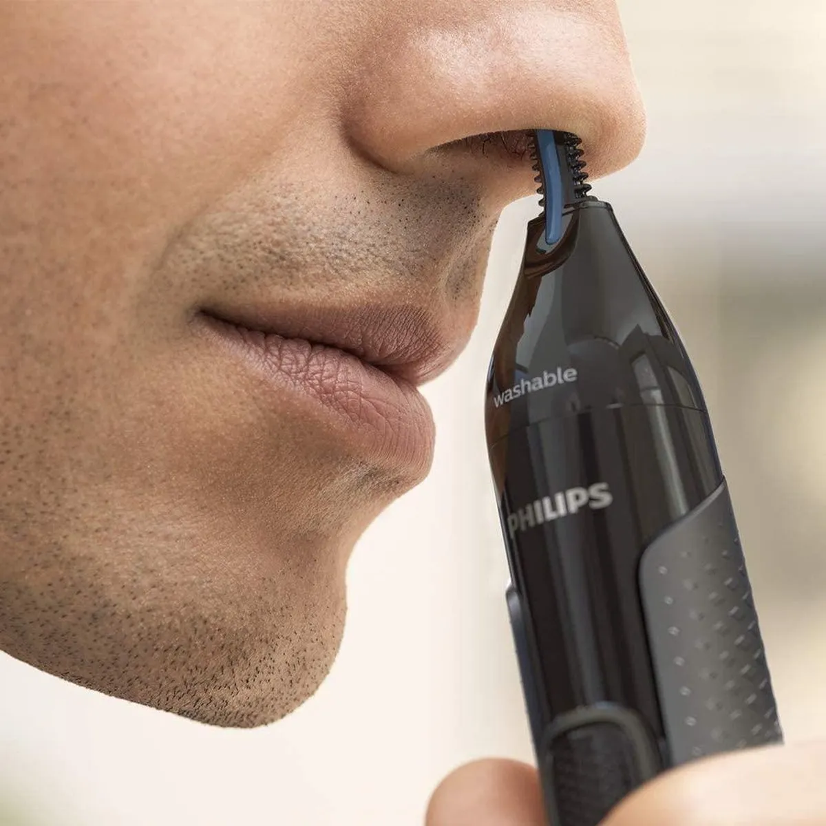 Philips Series 5000 NT5650/16 Neus-Oor-Wenkbrauwtrimmer - afbeelding 6 van 6