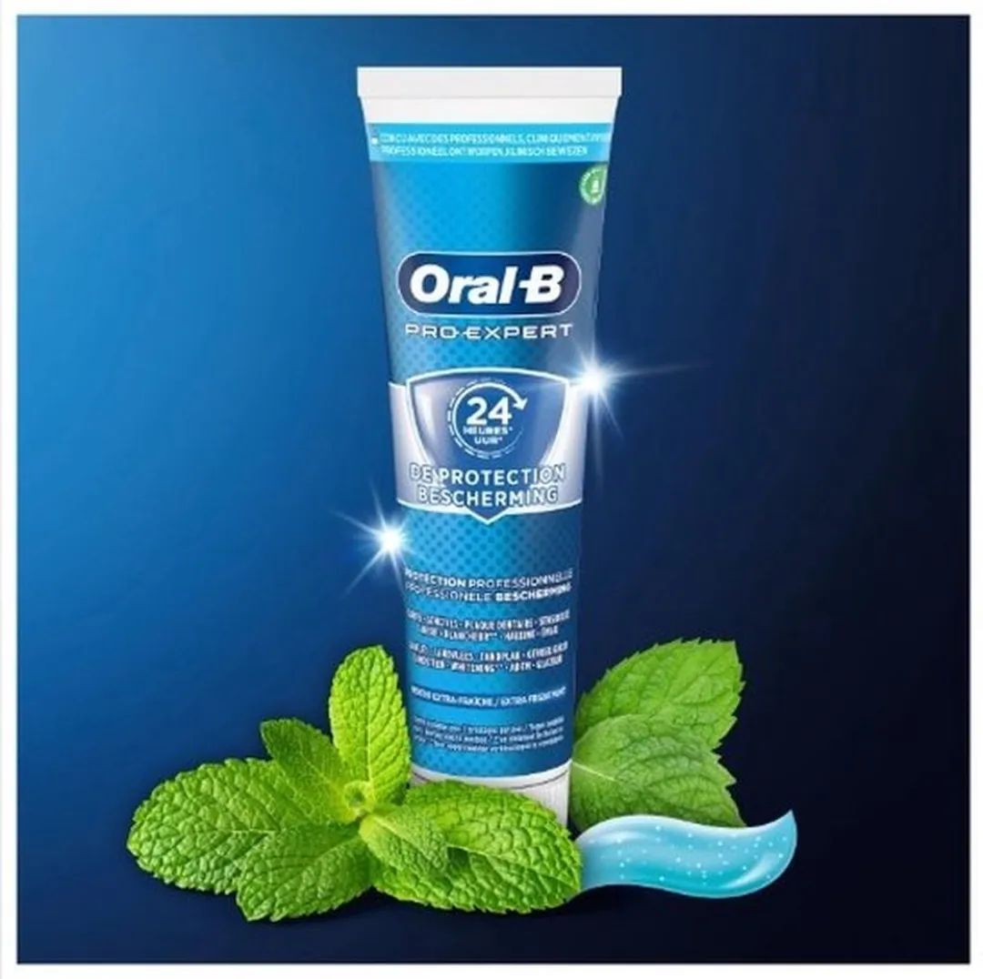 Oral-B Pro-Expert Professionele Bescherming Tandpasta 900ml - 12 Stuks