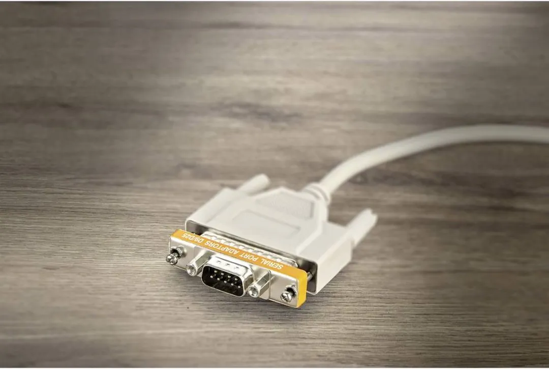Renkforce RF-4543257 Adapter Serieel D-sub 9-polig naar 25-polig