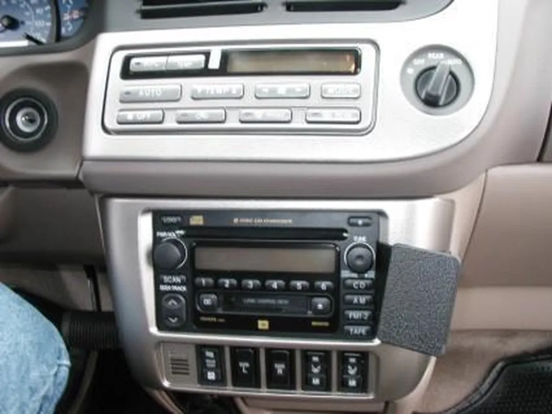 Brodit ProClip Houder Toyota Sienna 2001-2003