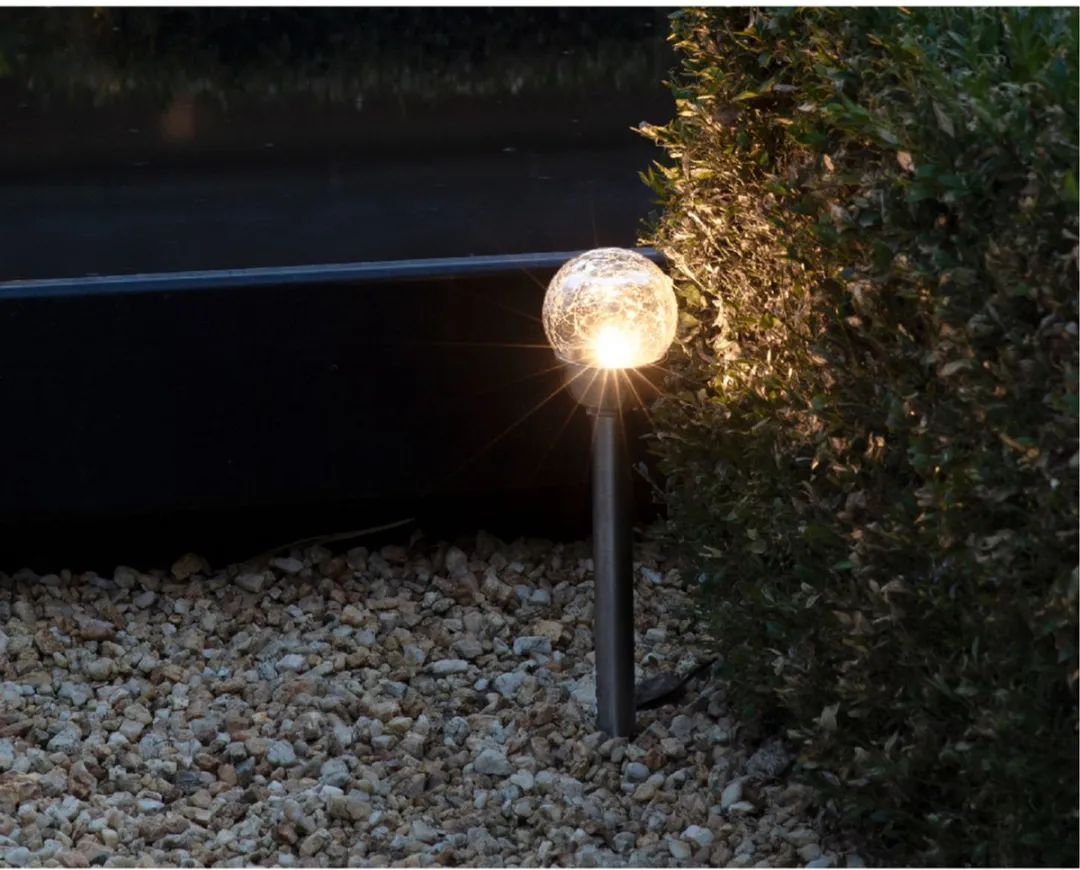 Lumineo LED Solar Prikspot 30cm - Zilver - afbeelding 6 van 6