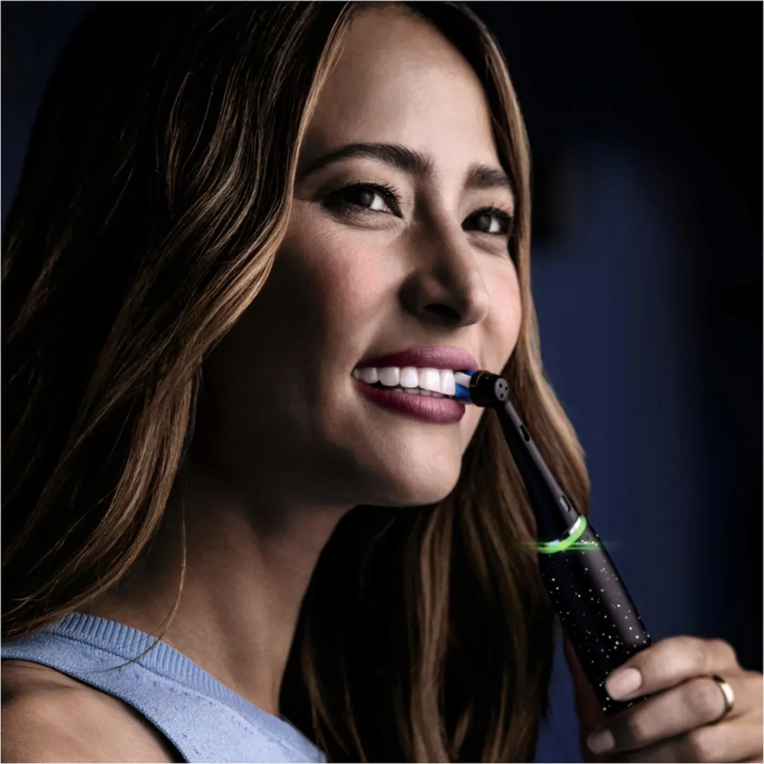 Oral-B iO Series 10 Elektrische Tandenborstel - Zwart