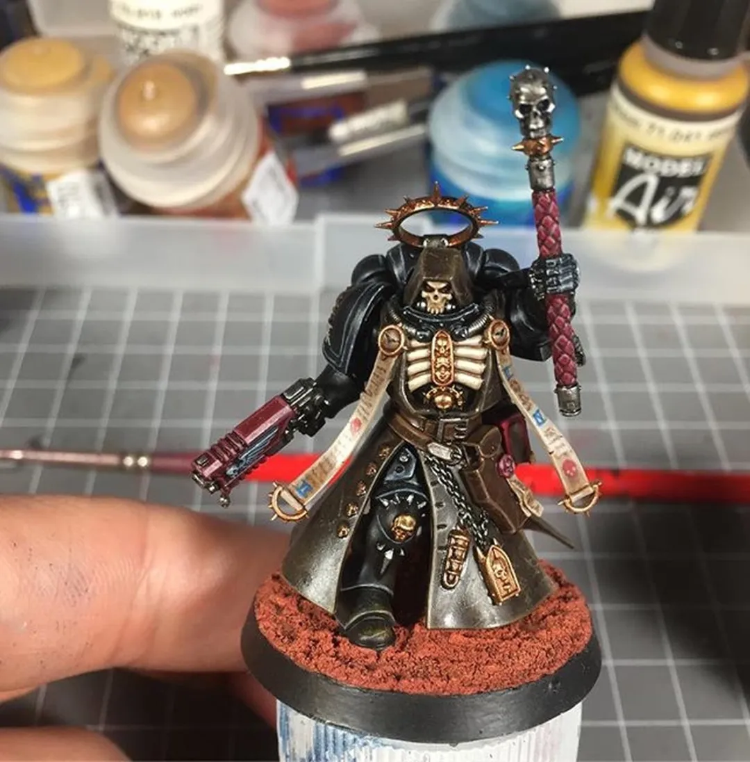 Games Workshop Warhammer 40k Primaris Chaplain Space Marine Figuur