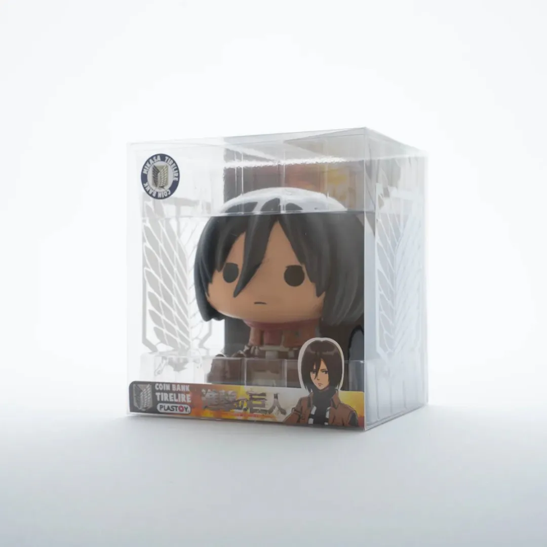 Plastoy Attack on Titan Chibi Mikasa Spaarpot - Bruin/Wit/Zwart