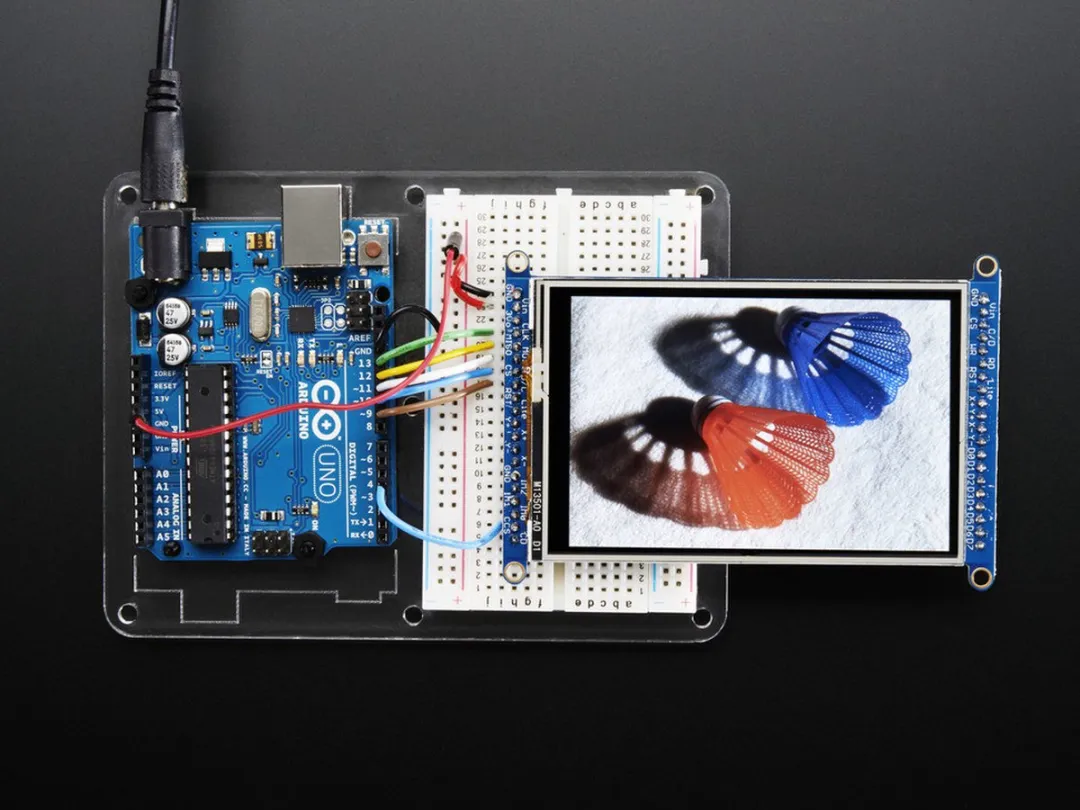Adafruit 2050 3.5inch Touchscreen Display