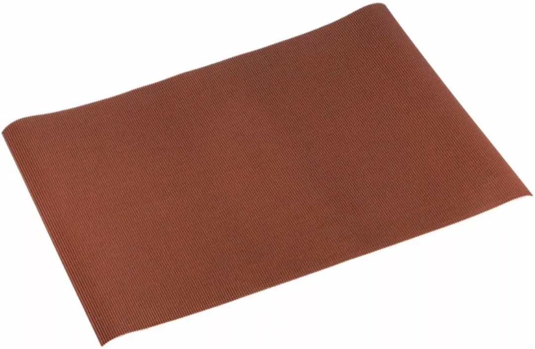 Folia Golfkarton 50x70cm Bruin