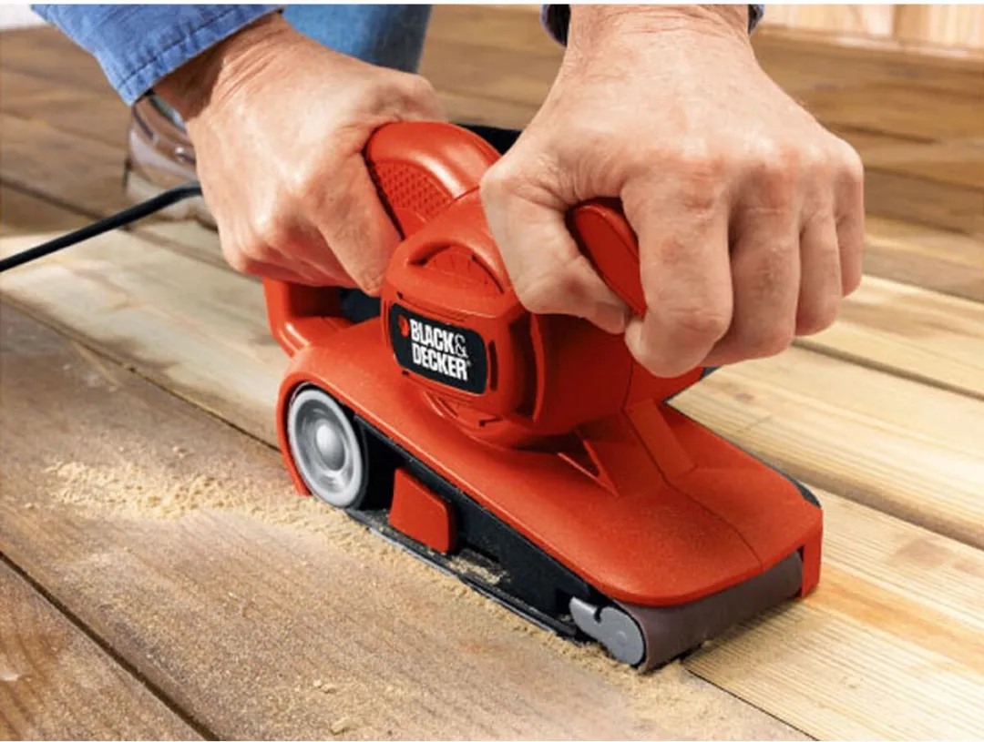 BLACK+DECKER 720W 75mmx457mm bandschuurmachine - KA86-QS