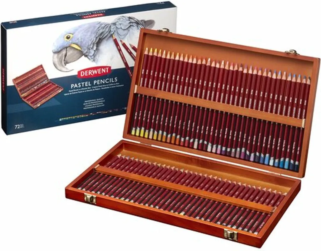 Derwent Pastelpotloden Set 72 Stuks - Houten Kist