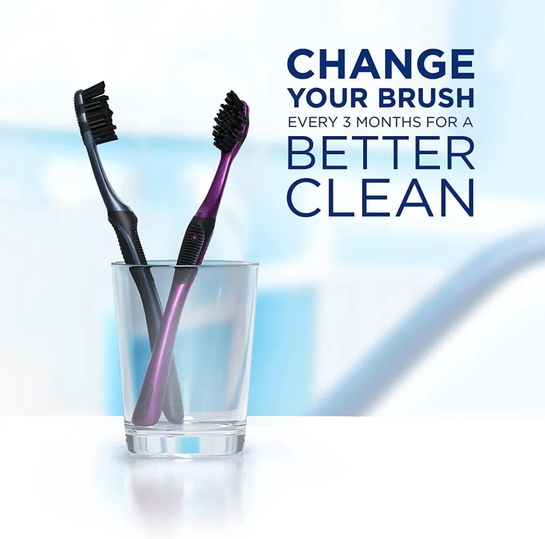Oral-B Charcoal Whitening Therapy Tandenborstel - Grijs