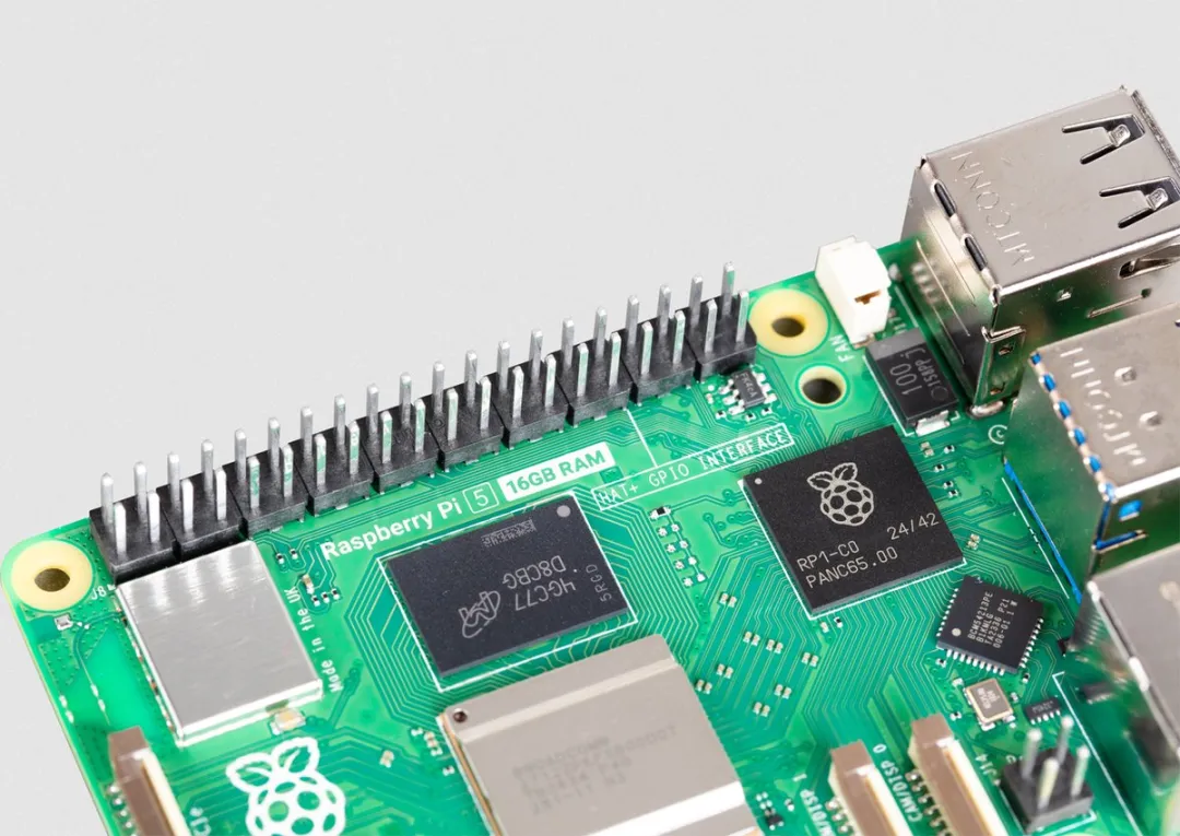 Raspberry Pi 5 SC1113 16GB Single-Board Computer