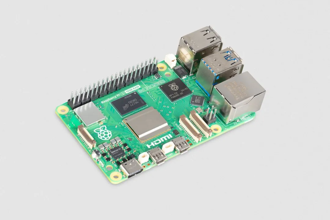 Raspberry Pi 5 SC1113 16GB Single-Board Computer