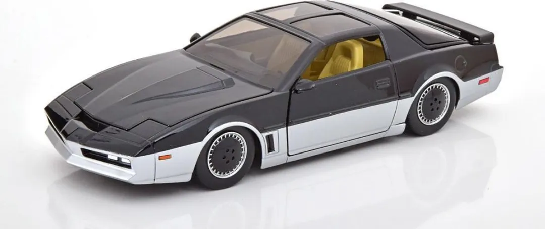 Jada Toys Pontiac Firebird K.A.R.R. 1982 - Zwart/Zilver #31115