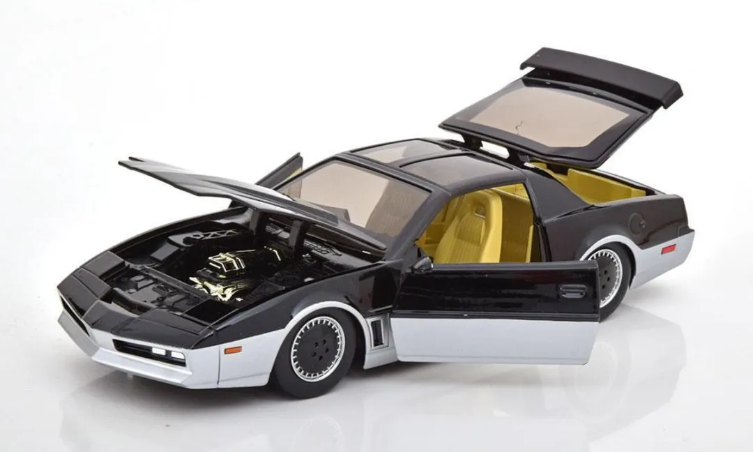 Jada Toys Pontiac Firebird K.A.R.R. 1982 - Zwart/Zilver #31115