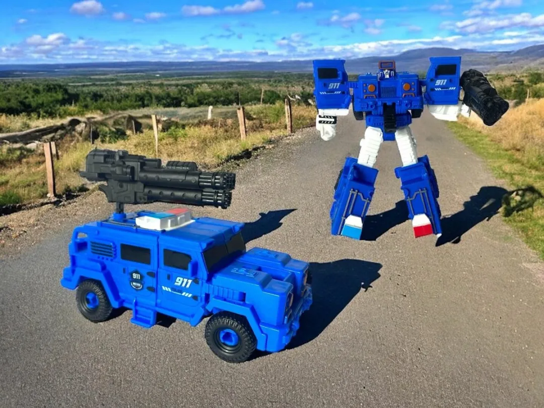 YJ Toys X-Warrior ExtingGuish Flame Robot & Auto 2-in-1 - Blauw