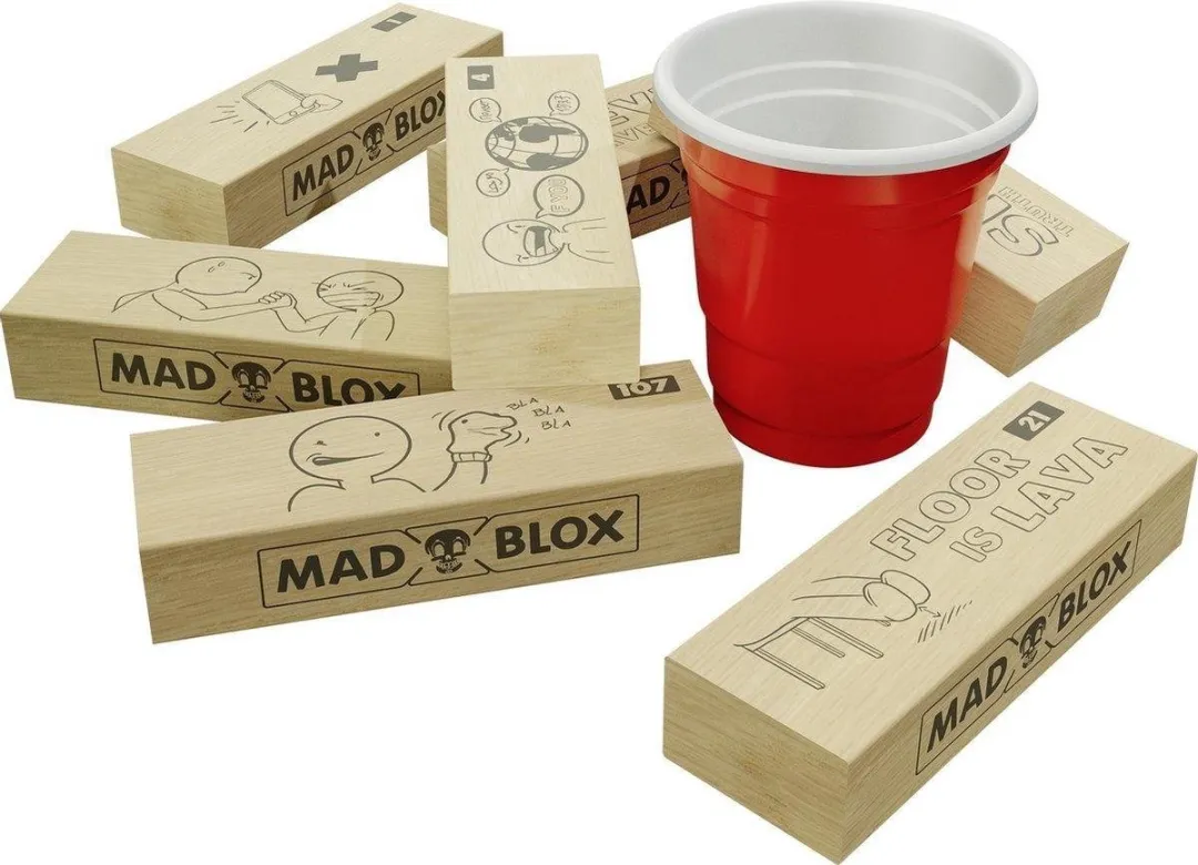 MadBlox Drankspel Tipsy Tower 9021 - 108 Opdrachten - 10 Shotcups