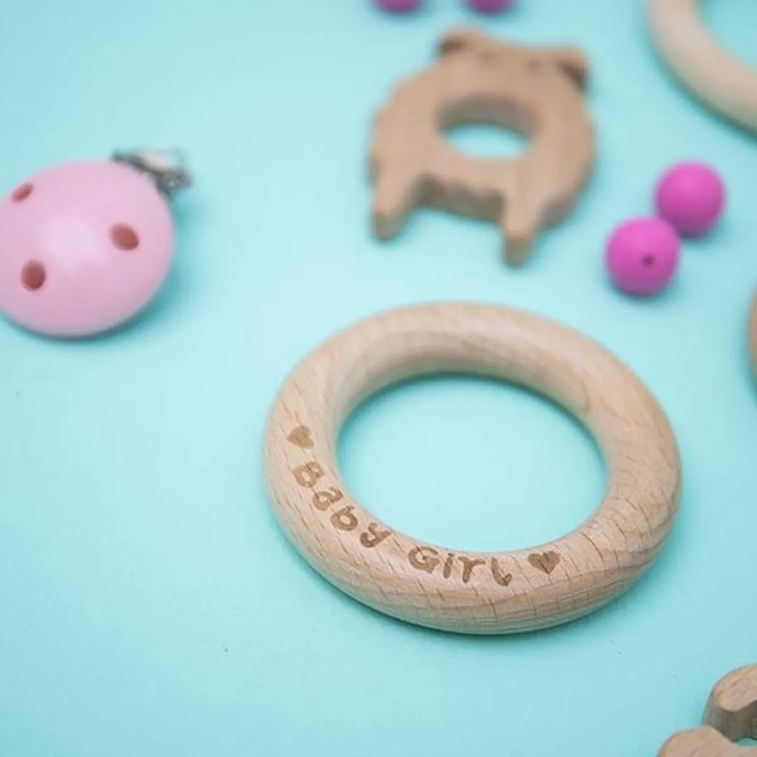 Durable Houten Bijtring - Baby Girl