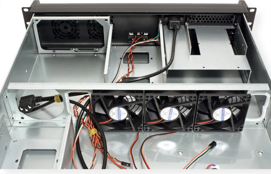 Value 19" Serverbehuizing 2HE - Lang - Zwart
