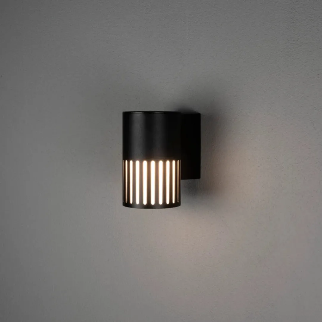 Konstsmide Buiten Wandlamp Pistoia - 1x15W E27 - Zwart Aluminium IP43