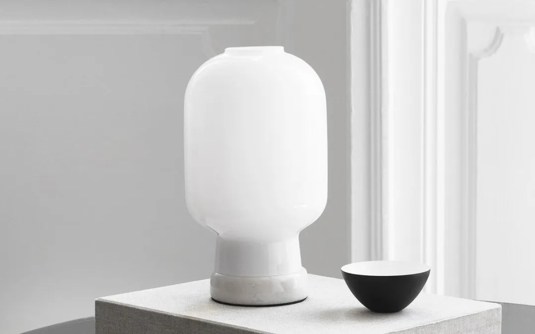 Normann Copenhagen Amp Tafellamp - Zwart