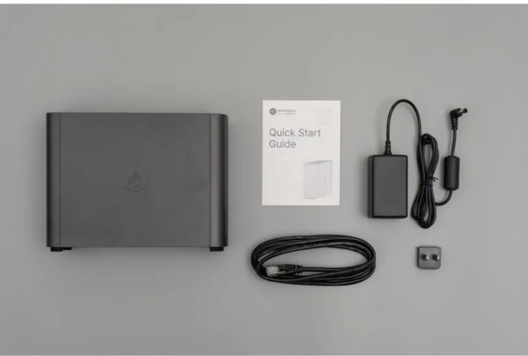 Synology BeeStation Plus NAS - 8TB SSD - Zwart
