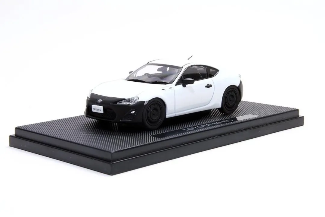 Toyota 86 RC 1:43 Ebbro - Zilver/Zwart