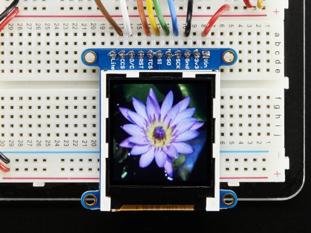 Adafruit 1.44 inch TFT LCD Display 2088