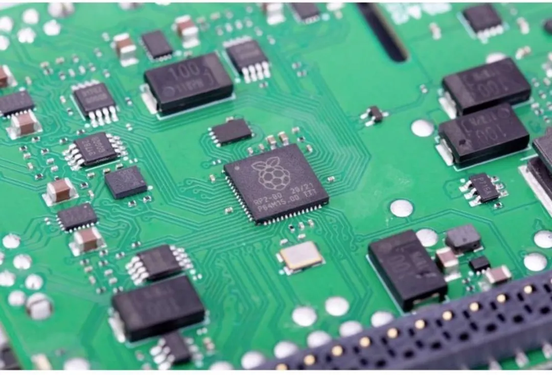 Raspberry Pi Build HAT SC0622 - LEGO Education