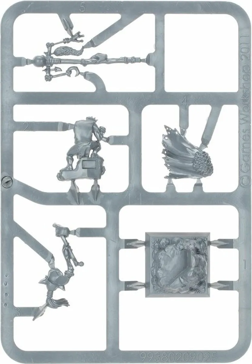 Games Workshop Warhammer The Old World Goblin Shaman 09-12