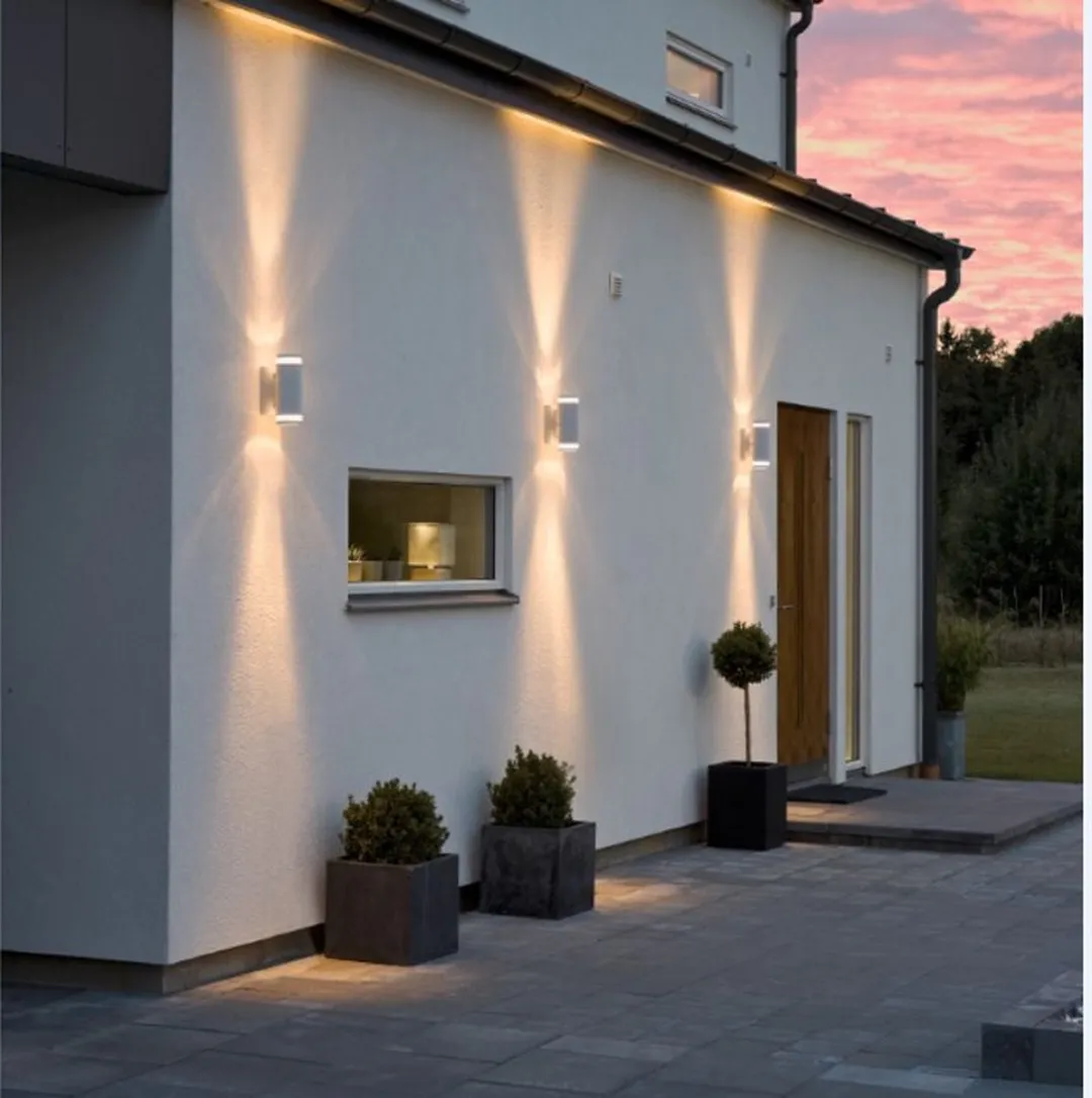 Konstsmide Modena Wandarmatuur Triade Twinspot - 2x35W - Wit