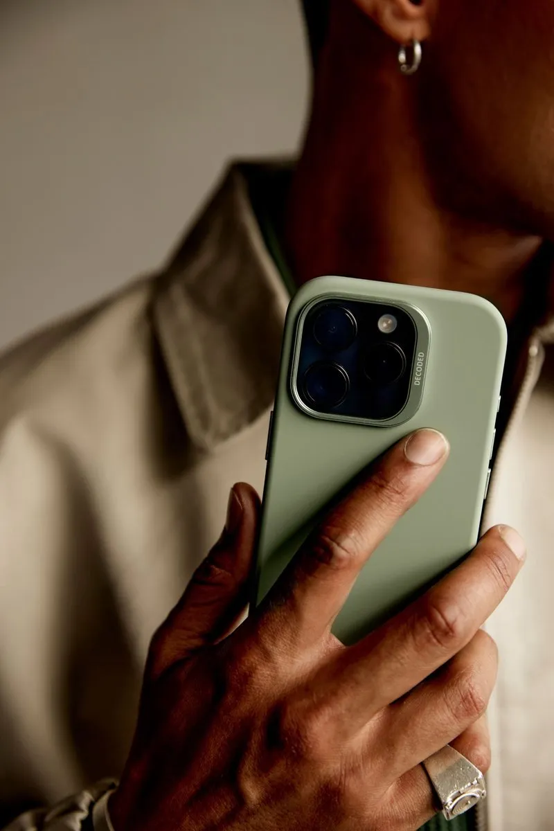 Decoded Siliconen Hoesje iPhone 15 Pro Jade Groen - Antibacterieel