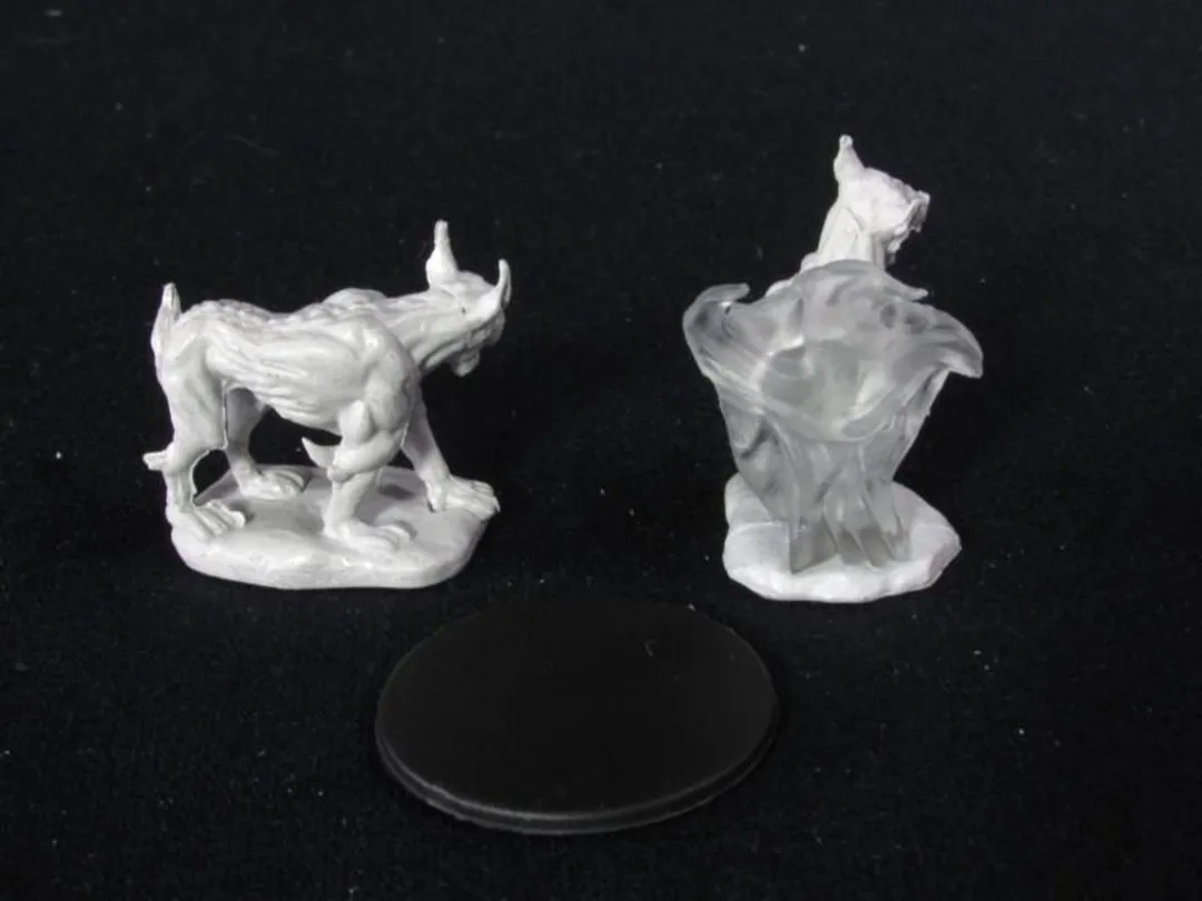 Wizkids D&D Nolzur's Marvelous Miniatures Blink Dogs - 2 Stuks