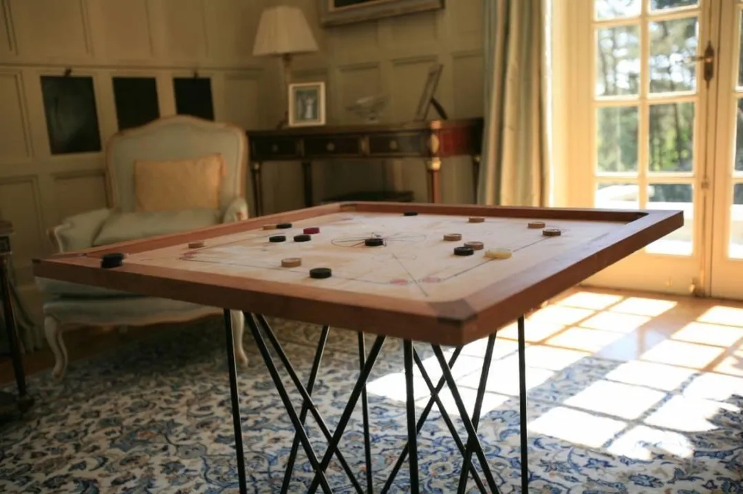 Ubergames Carrom Wedstrijdformaat 74x74cm - 7 kg