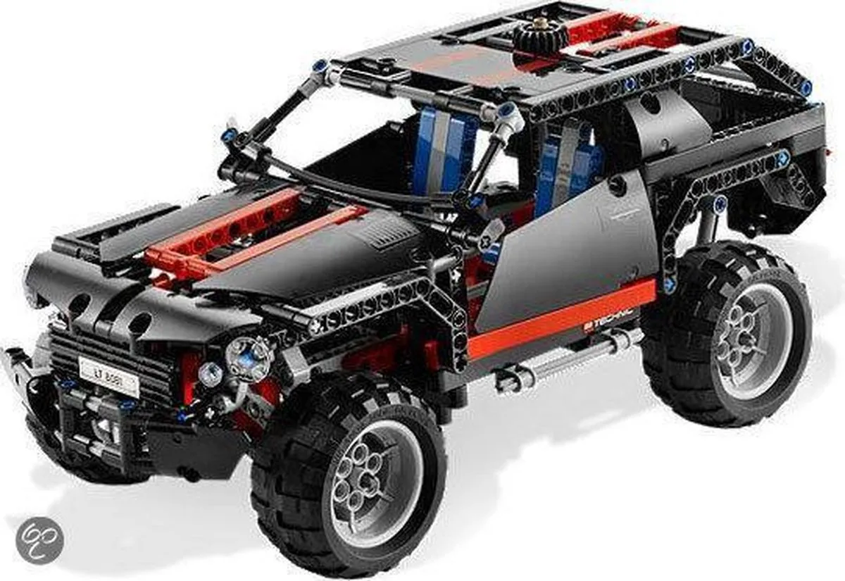 LEGO Technic Extreme Cruiser 8081 - 590 Stukken - Multicolor