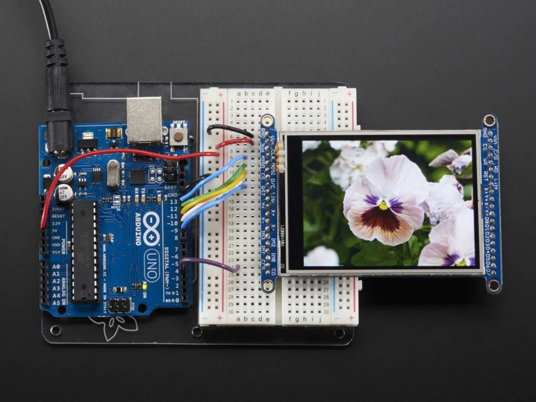 Adafruit 1770 2.8 inch TFT LCD Touchscreen - Meerkleurig