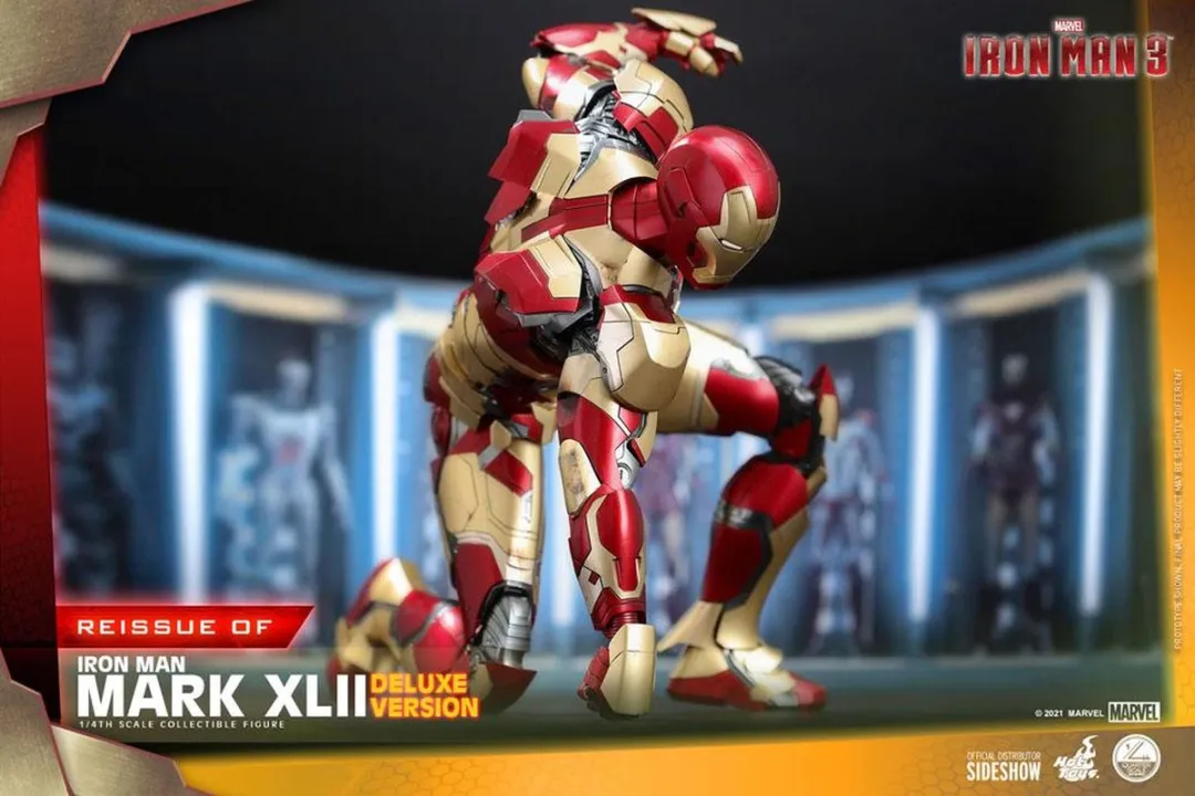 Marvel: Iron Man 3 - Deluxe Iron Man Mark XLII 1:4 Scale Figure