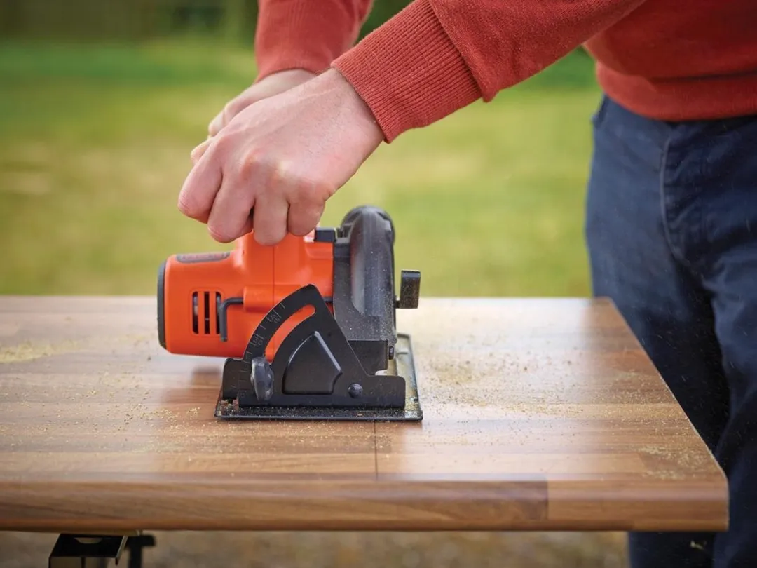 BLACK+DECKER BDCCS18N-XJ Cirkelzaag 140mm