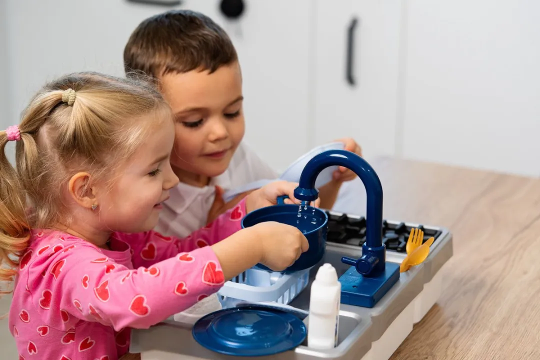 Klein Toys Miele Speelgoed Spoelbak Blauw Grijs - afbeelding 6 van 6