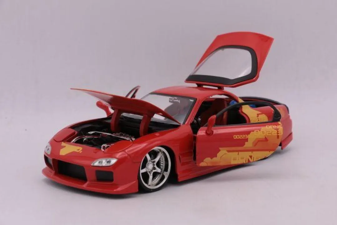 Jada Toys Mazda RX-7 51337 - 1/24 Model - Rood