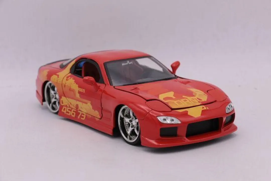 Jada Toys Mazda RX-7 51337 - 1/24 Model - Rood