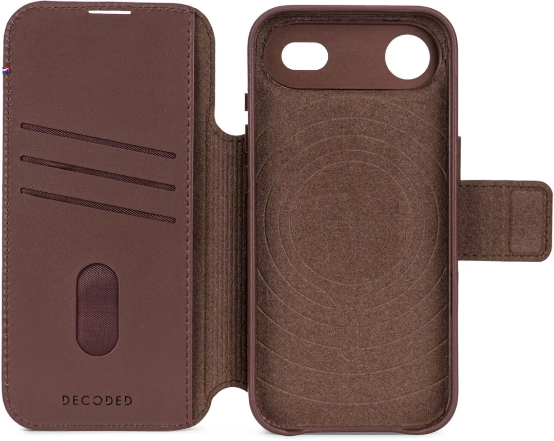 Decoded 2-in-1 Wallet Hoesje DEC2141 - iPhone 17 Air - Bruin