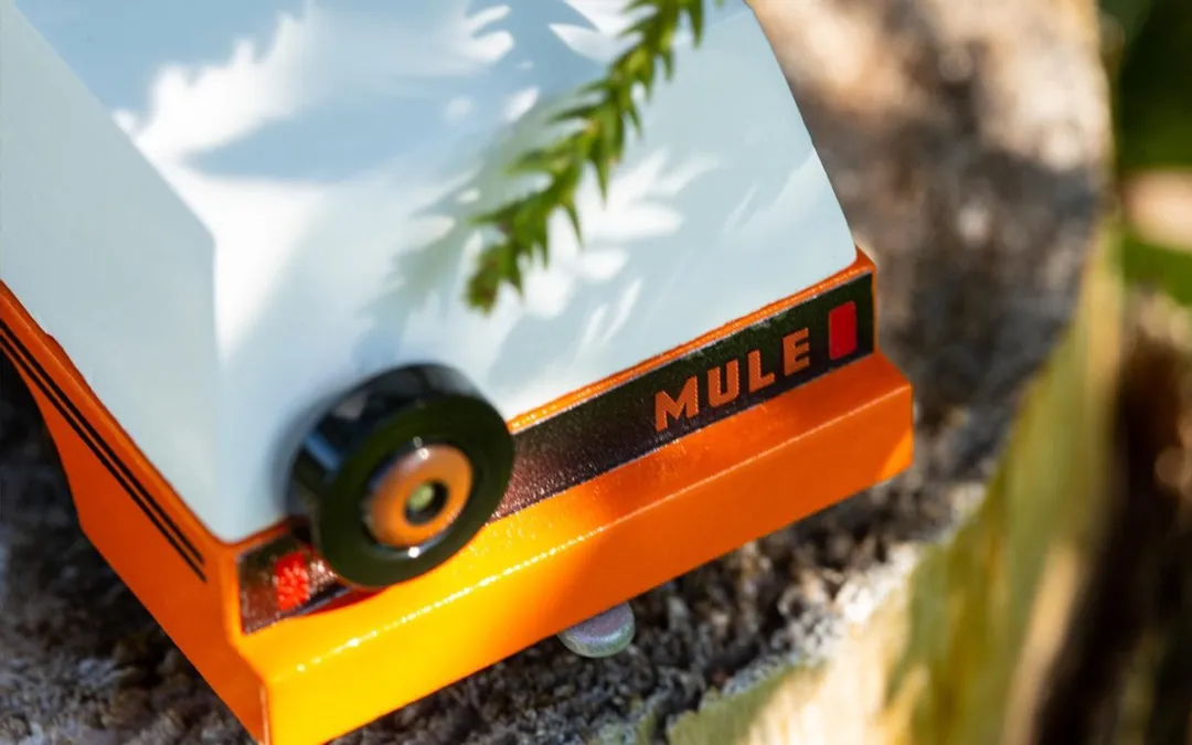 Candylab Candycar Rio Grande Mule T018 - Houten Diecast - Oranje
