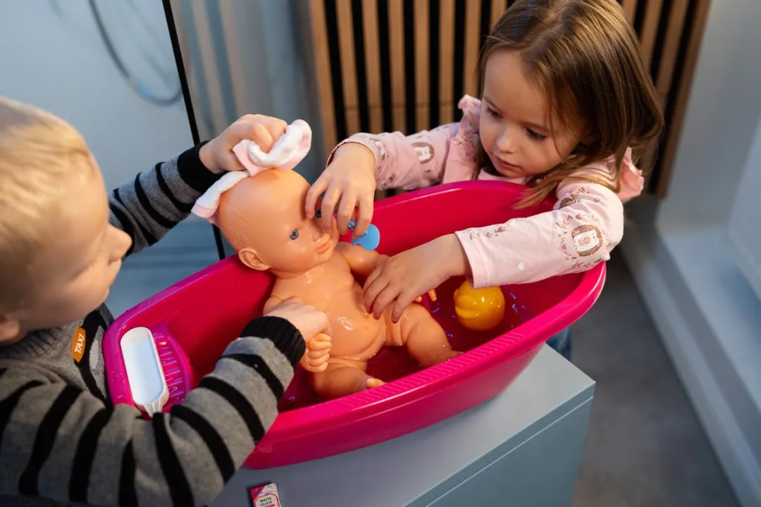 Klein Toys Princess Coralie Poppenverzorging Set 12-delig - 51cm - Roze